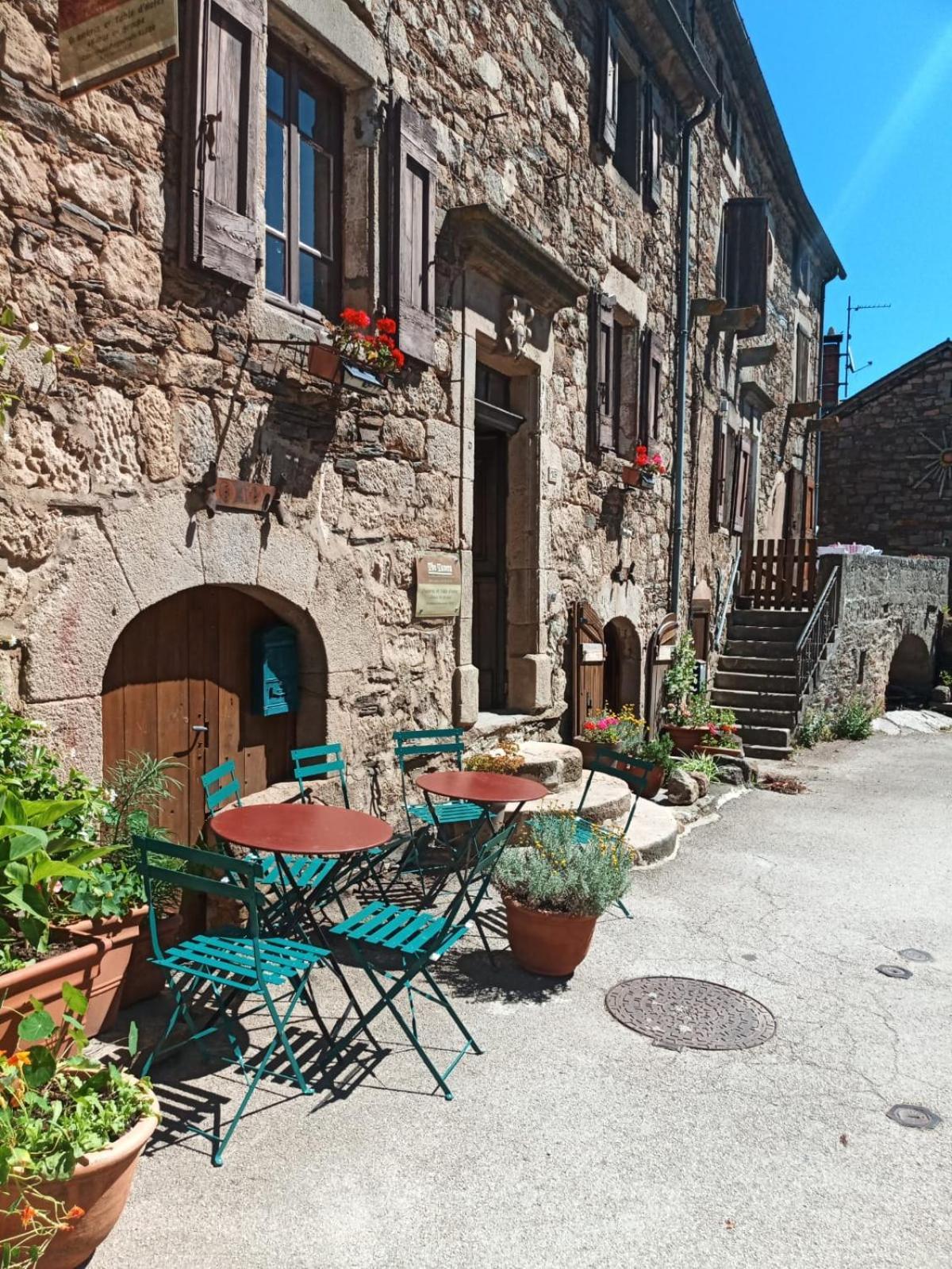 The Tavern Castelnau-Pégayrols 외부 사진